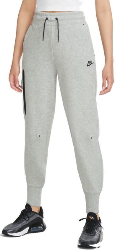 goedkope nike tech fleece broek vrouwen|Dames Sale Tech Fleece (3) .